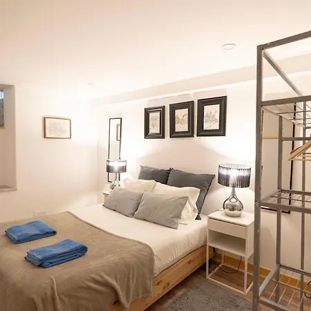 2 Quartos Rato Ii Lisbon